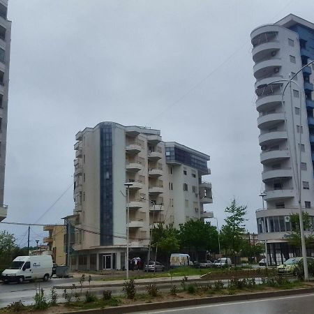 Casa Al Centro Appartamento Vlorë Esterno foto